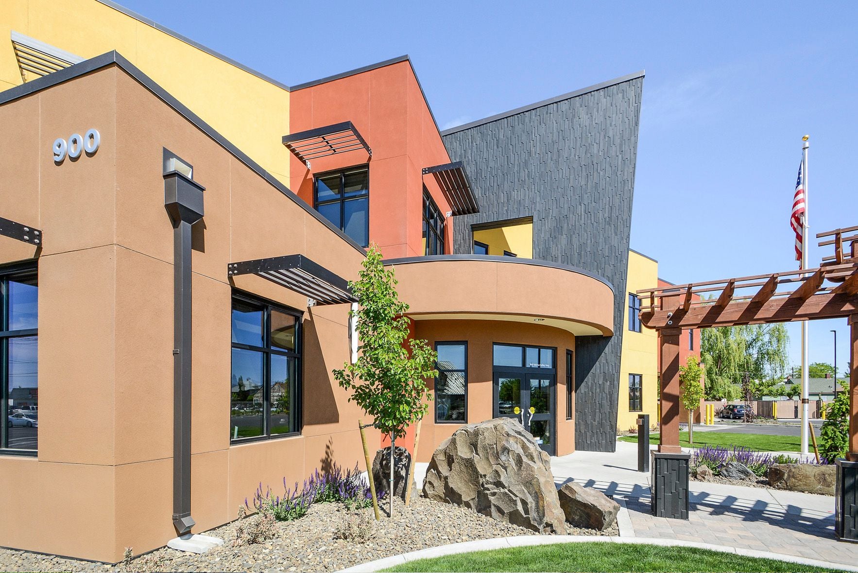 Exteriors Image -5c8265014492d